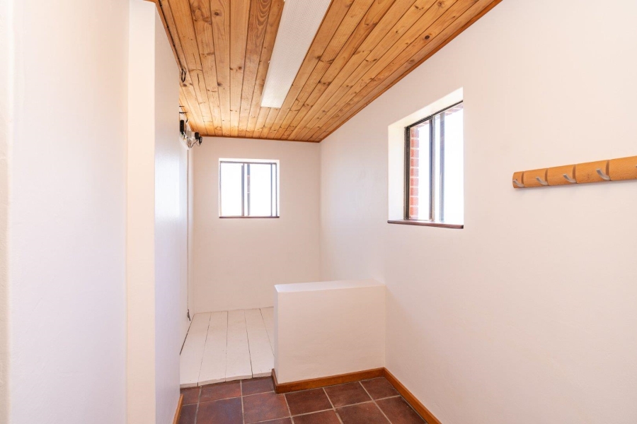 To Let 3 Bedroom Property for Rent in Bakoven Western Cape